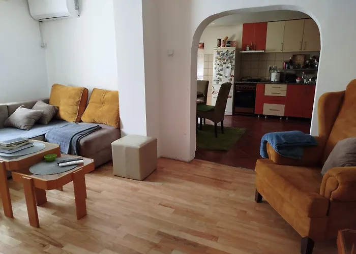 Bukuljska Kuca * Аранделовац